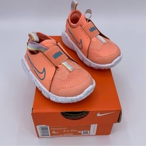 Nike Flex Runner 2 size 4 (Infant/Toddler)